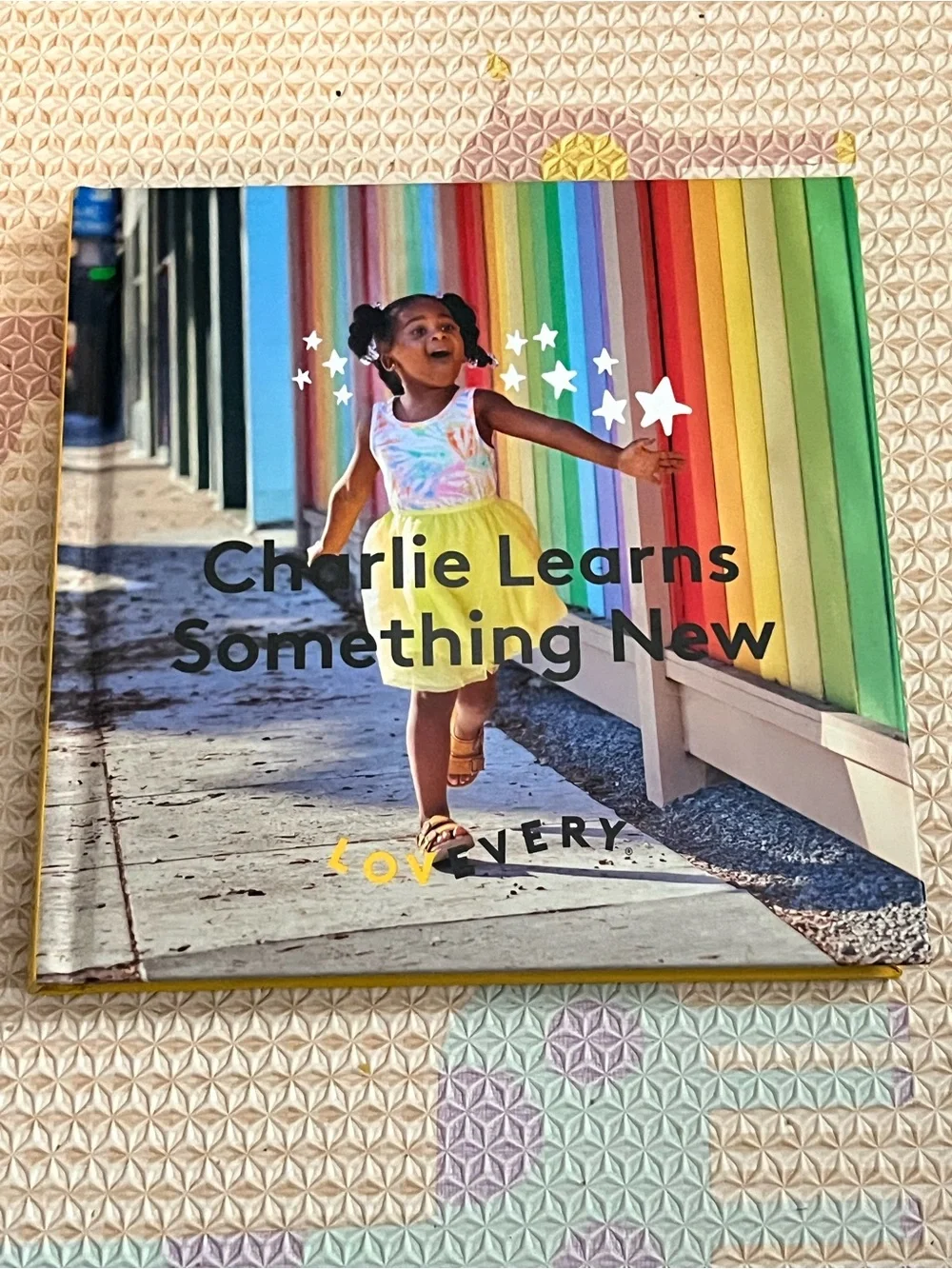 Lovevery Wooden Color Theory Puzzle & “Charlie Learns Something New” Book Set